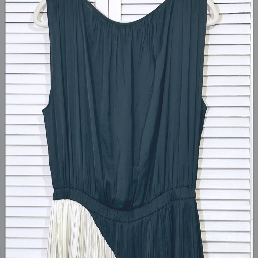 Ramy Brook Womens Size Large Black and white pleated Midi Dress - Picture 10 of 11